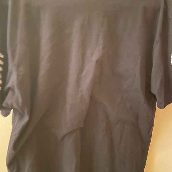 T-shirt / Relentless Defender Apparel T-shirt size XL - Picture 3 of 7